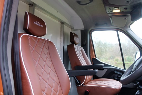 Horseboxes on Finance: ICE Horseboxes